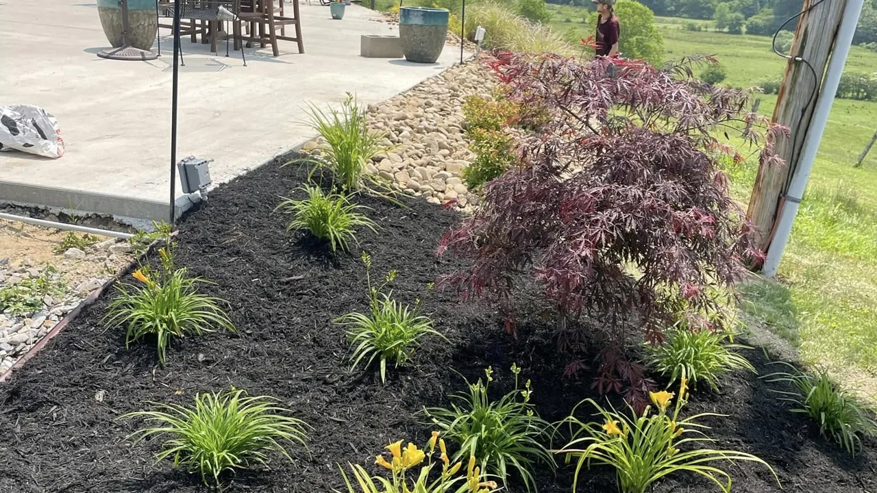 Landscaping contractor in Fayetteville, WV